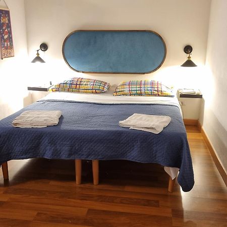 La Casa Di Domi Apartment Napoli Bagian luar foto
